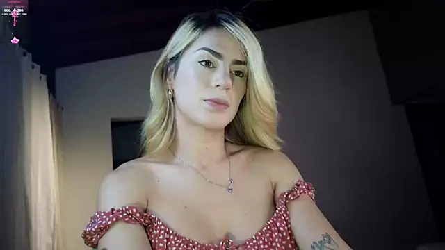 greyslopez online show from February 18, 11:30 pm