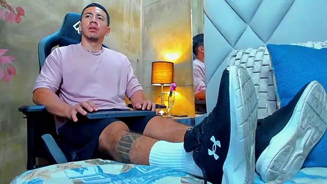 marc ginale online show from September 25, 2:21 pm