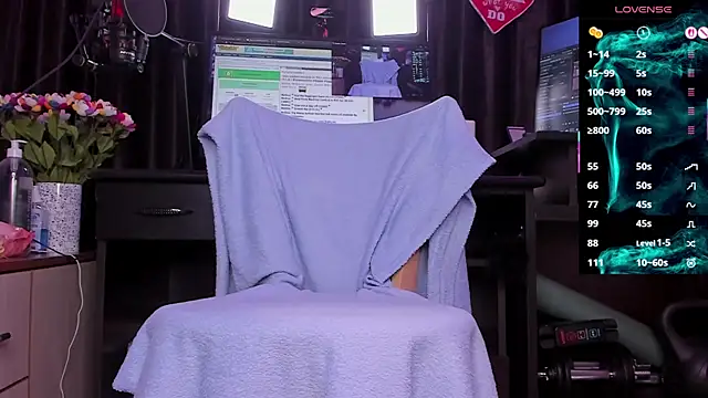 Snapshot of Raissa_sky26 chatting on September 27, 2:38 am Raissa sky26 online show from September 27, 2:38 am