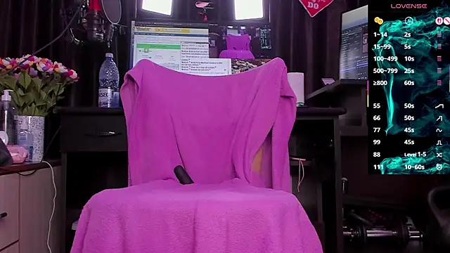 Snapshot of Raissa_sky26 chatting on December 2, 3:34 am Raissa sky26 online show from December 2, 3:34 am