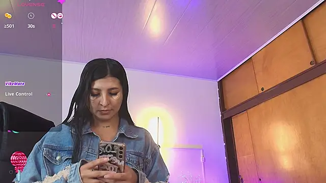 Snapshot of _gaby2 chatting on April 22, 11:23 am gaby2 online show from April 22, 11:23 am
