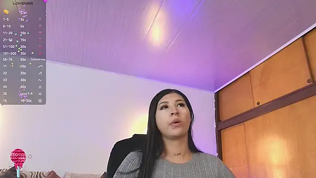 Snapshot of _gaby2 chatting on July 11, 11:24 am gaby2 online show from July 11, 11:24 am