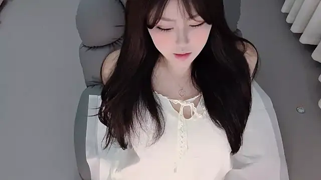 Fountain- online show from June 25, 8:35 pm