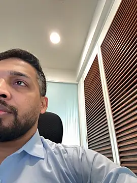 a4ashes online show from October 10, 5:17 am