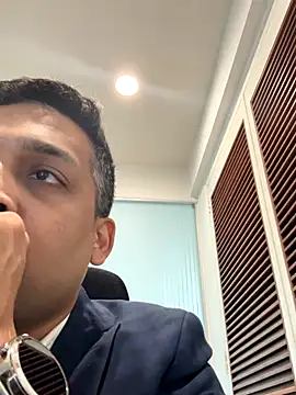 a4ashes online show from October 14, 9:10 am