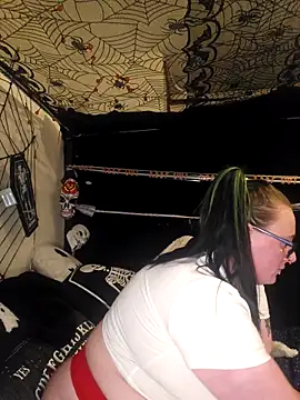 Bunny Cummings online show from November 5, 10:21 pm