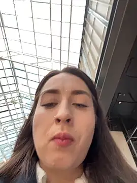 Holly Play online show from December 12, 10:13 am