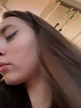 Holly Play online show from January 14, 12:14 pm