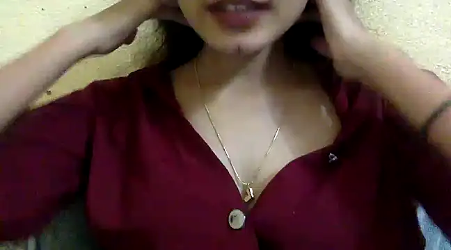 krati74 online show from December 28, 2:21 pm