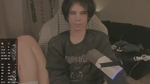 Snapshot of Wampeyes chatting on October 14, 10:38 am Wampeyes online show from October 14, 10:38 am