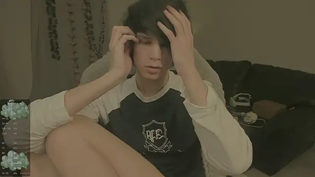 Snapshot of Wampeyes chatting on November 28, 3:58 pm Wampeyes online show from November 28, 3:58 pm