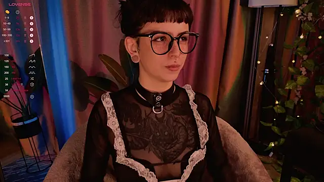 MichaellaMoon online show from January 28, 1:50 am