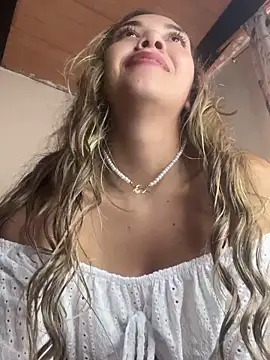 Iris lee online show from March 13, 7:39 pm