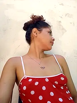 Snapshot of Caccau_scorpion chatting on November 21, 12:48 pm Caccau scorpion online show from November 21, 12:48 pm