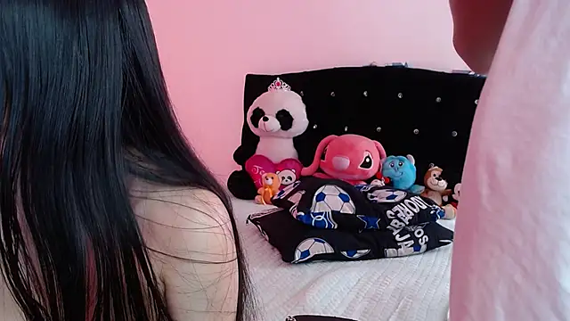 Snapshot of Bonny_Bonss chatting on May 20, 7:42 pm Bonny Bonss online show from May 20, 7:42 pm