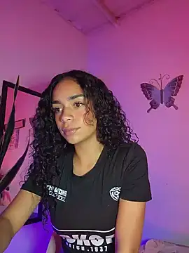 lali2gab online show from June 3, 1:52 am