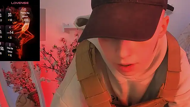 Dolly  Queen  online show from December 5, 2:31 am