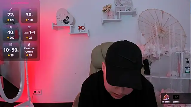 Dolly  Queen  online show from March 19, 9:16 pm