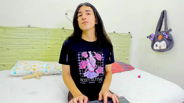 Evil Queen13 online show from January 13, 7:41 pm