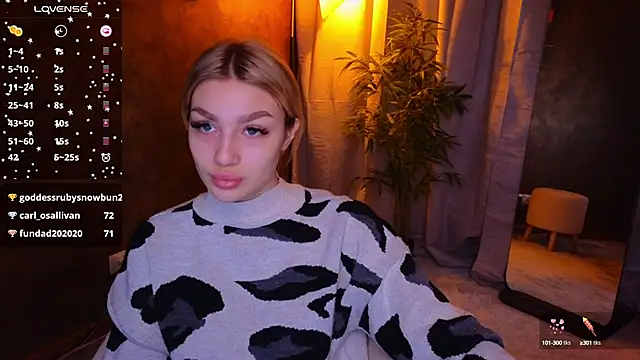 Snapshot of Ella_Milla chatting on January 21, 5:38 am Ella Milla online show from January 21, 5:38 am