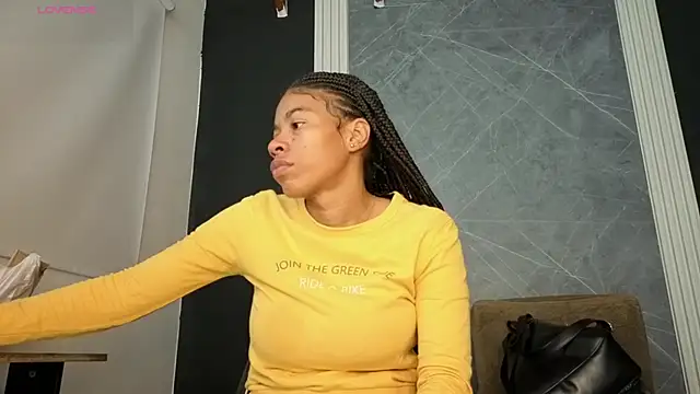 YummyDuooo online show from January 16, 12:42 pm