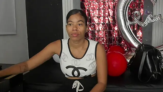 YummyDuooo online show from February 14, 11:07 am