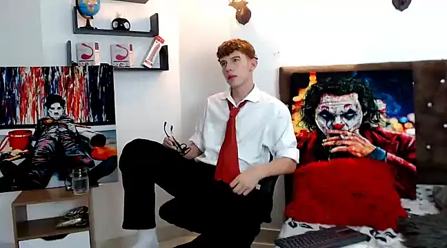 flowers18 online show from February 19, 9:58 pm