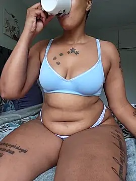 Snapshot of Drippincaty chatting on March 12, 6:41 am Drippincaty online show from March 12, 6:41 am