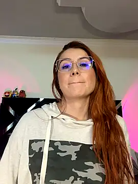 antonhella1 online show from September 30, 6:13 pm