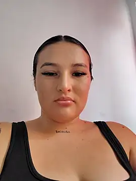 Celeste camila18 online show from September 17, 7:48 pm