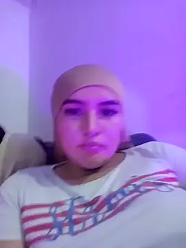 Snapshot of Celeste_camila18 chatting on March 1, 5:42 am Celeste camila18 online show from March 1, 5:42 am