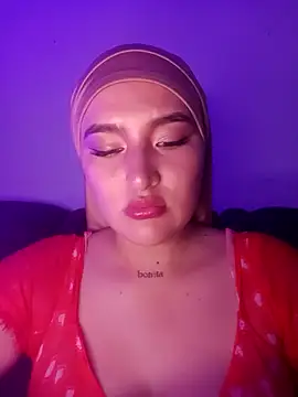 Snapshot of Celeste_camila18 chatting on April 10, 5:34 am Celeste camila18 online show from April 10, 5:34 am