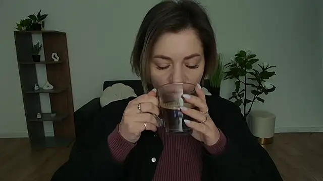 MariaSttone online show from December 3, 8:49 am