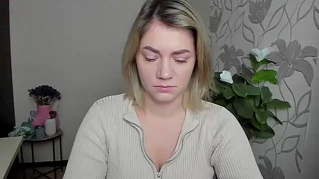 MariaSttone online show from October 28, 1:03 pm