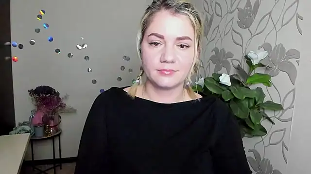 MariaSttone online show from February 5, 8:02 pm