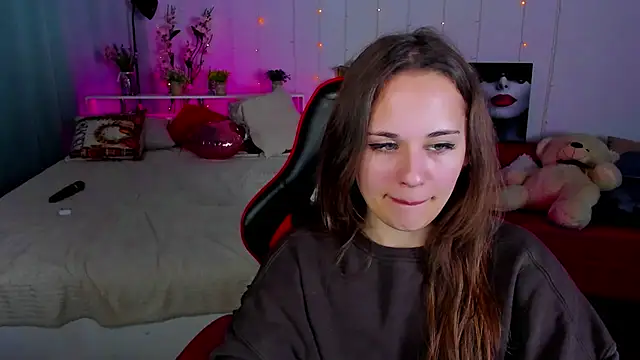 Makima lee online show from February 20, 7:52 pm