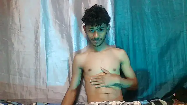 Luckbigcock64 online show from December 21, 2:04 pm