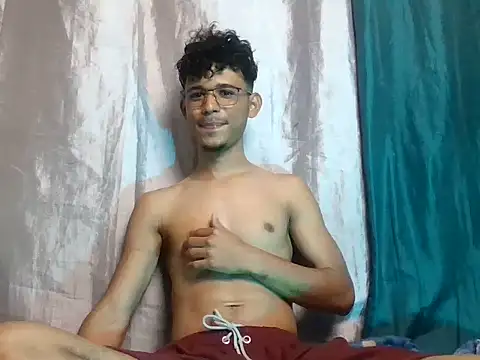 Luckbigcock64 online show from January 7, 1:03 pm