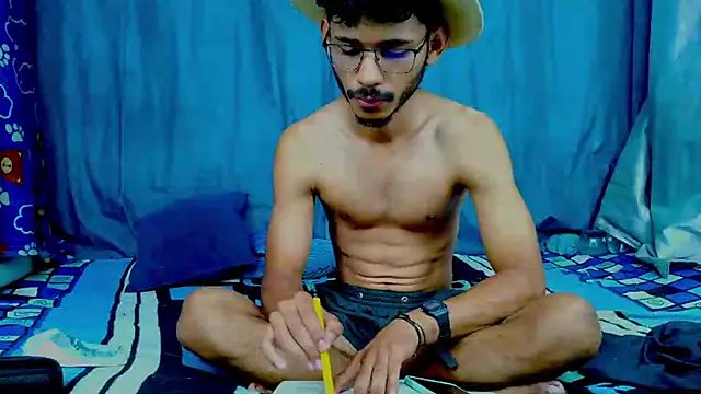 Luckbigcock64 online show from March 8, 11:58 am