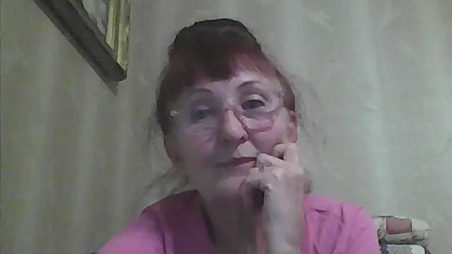 Snapshot of TanyaSweet634 chatting on September 24, 5:49 pm TanyaSweet634 online show from September 24, 5:49 pm