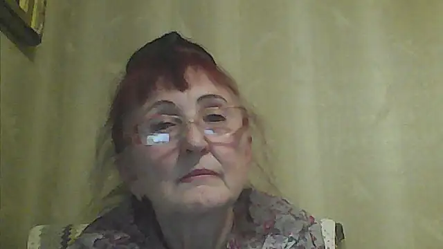 Snapshot of TanyaSweet634 chatting on September 26, 6:12 pm TanyaSweet634 online show from September 26, 6:12 pm