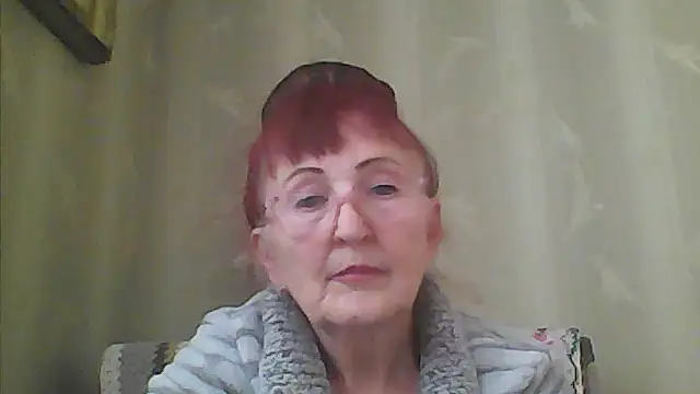 Snapshot of TanyaSweet634 chatting on September 28, 6:19 am TanyaSweet634 online show from September 28, 6:19 am