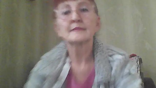 Snapshot of TanyaSweet634 chatting on September 29, 5:34 am TanyaSweet634 online show from September 29, 5:34 am