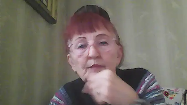 Snapshot of TanyaSweet634 chatting on October 7, 6:21 am TanyaSweet634 online show from October 7, 6:21 am