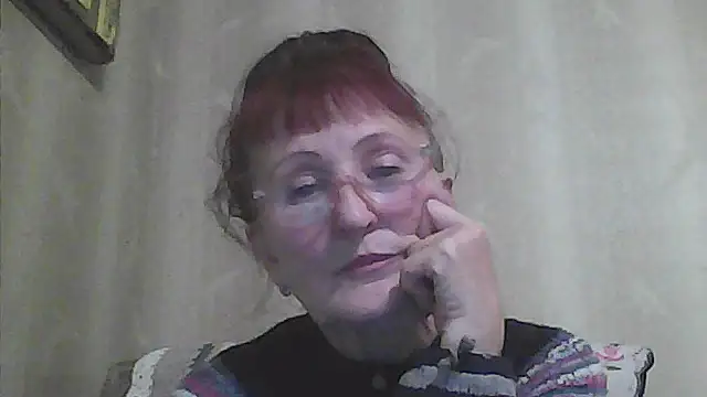 Snapshot of TanyaSweet634 chatting on October 9, 5:55 pm TanyaSweet634 online show from October 9, 5:55 pm
