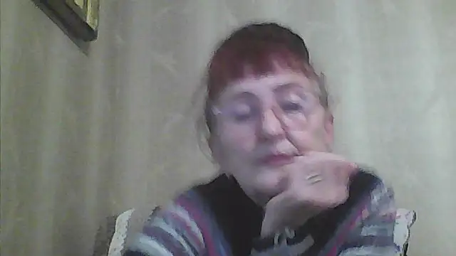Snapshot of TanyaSweet634 chatting on October 12, 6:34 am TanyaSweet634 online show from October 12, 6:34 am