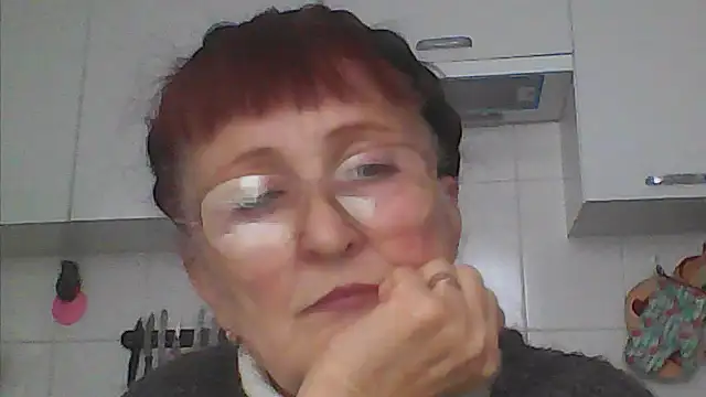 Snapshot of TanyaSweet634 chatting on October 19, 11:55 am TanyaSweet634 online show from October 19, 11:55 am