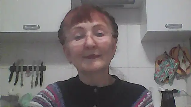 Snapshot of TanyaSweet634 chatting on November 12, 5:30 am TanyaSweet634 online show from November 12, 5:30 am