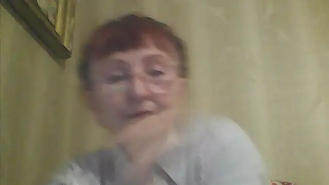 Snapshot of TanyaSweet634 chatting on November 19, 6:35 am TanyaSweet634 online show from November 19, 6:35 am