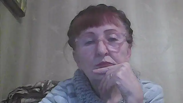 Snapshot of TanyaSweet634 chatting on November 25, 7:08 am TanyaSweet634 online show from November 25, 7:08 am